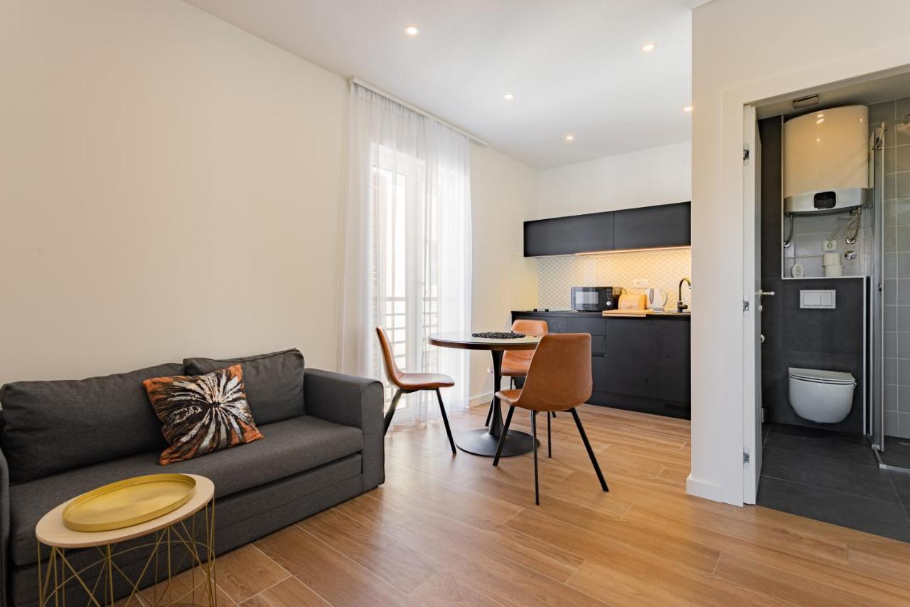 Apartmani Benzon Baška Voda Eksteriør bilde