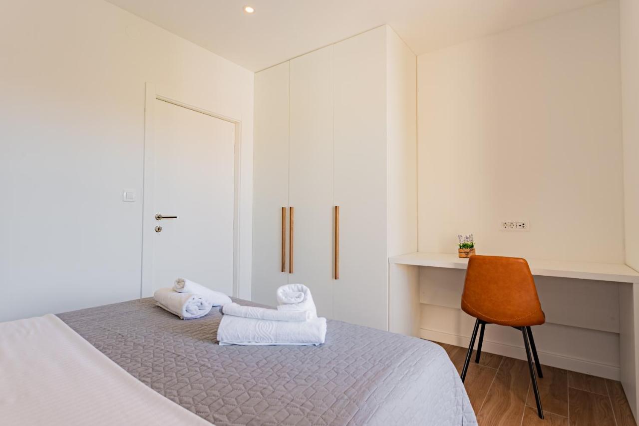 Apartmani Benzon Baška Voda Eksteriør bilde